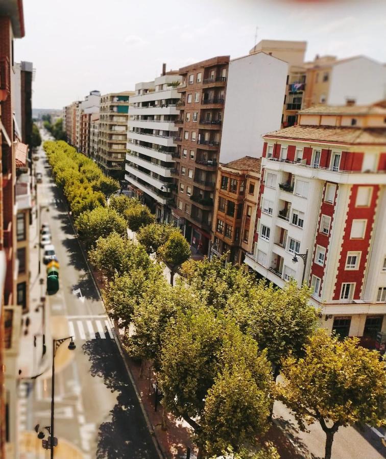 דירות La Llave Del Centro De Logrono, Vino Crianza Y Desayuno Incluido מראה חיצוני תמונה